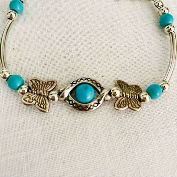 Butterfly Bracelet Turquoise Stone Beads and Silver Alloy Women Sz 6.5 to 9 in - Picture 9 of 9